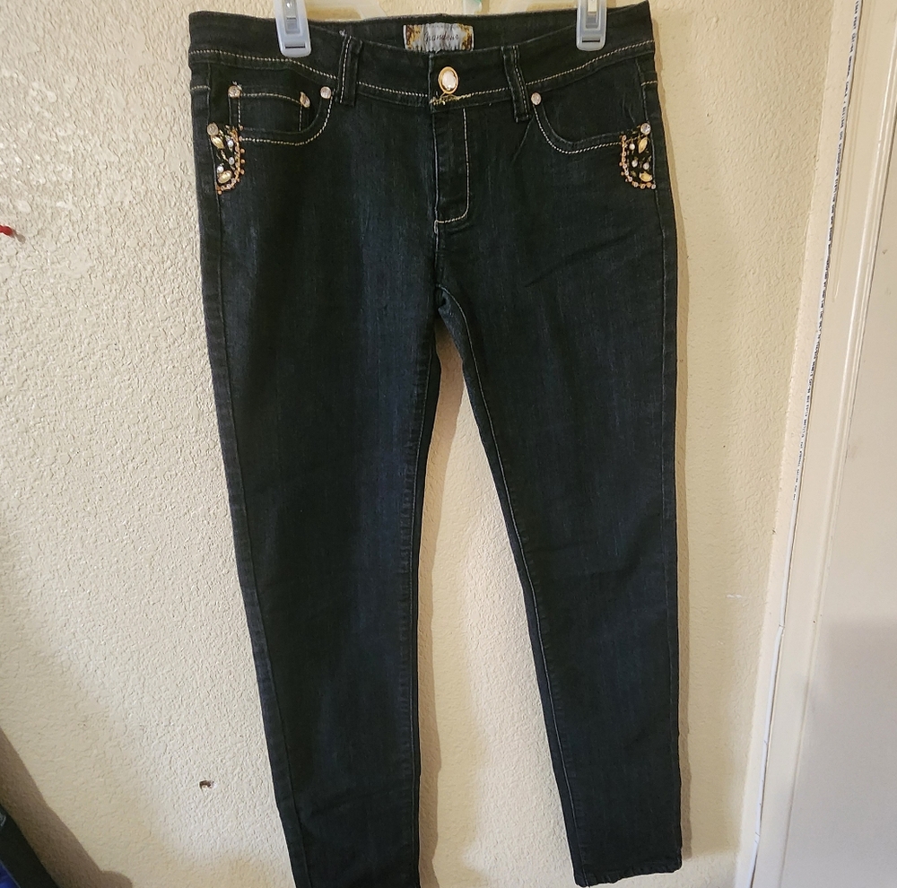 Black Skinny Jeans with Smooth Texture